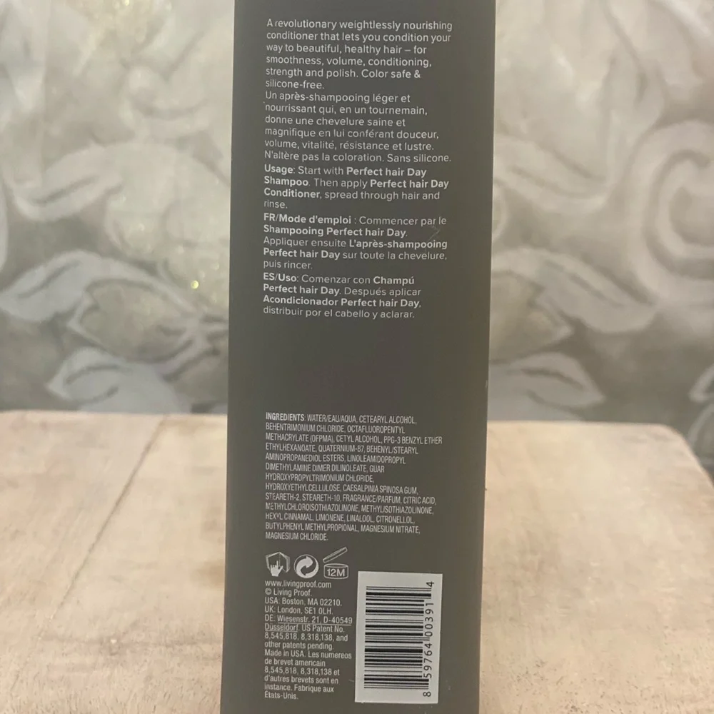 Living Proof Conditioner - Picture 4 of 4